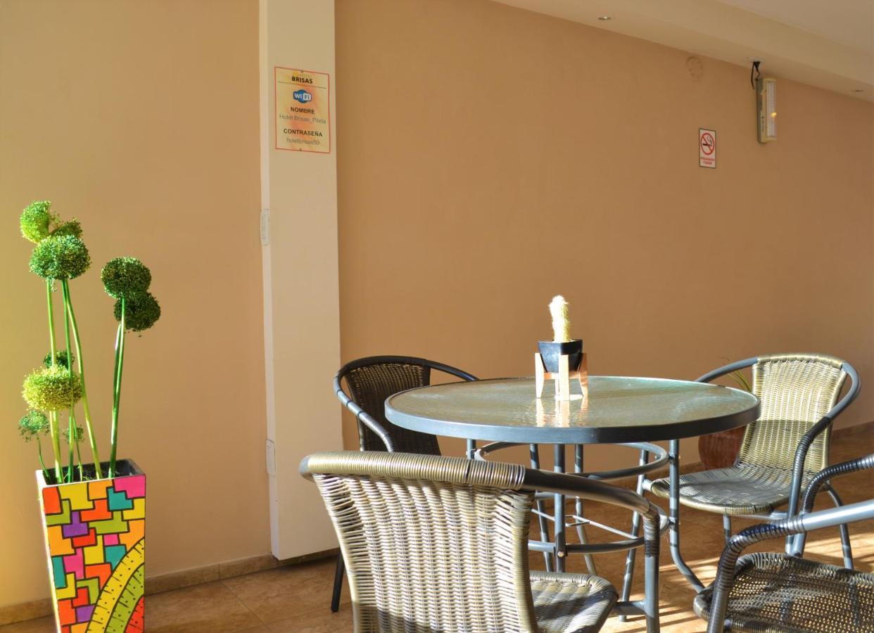 Hotel Brisas Villa Carlos Paz Buitenkant foto
