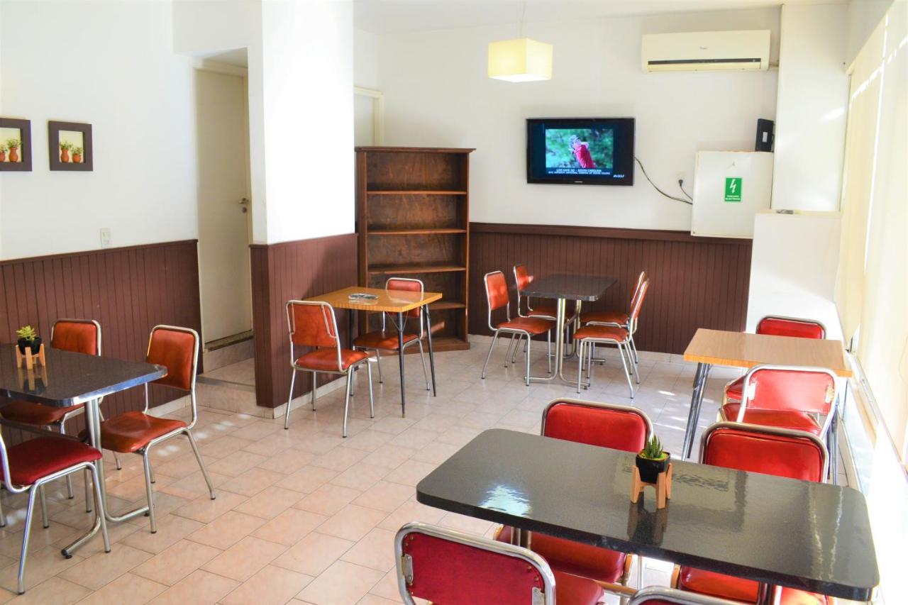 Hotel Brisas Villa Carlos Paz Buitenkant foto